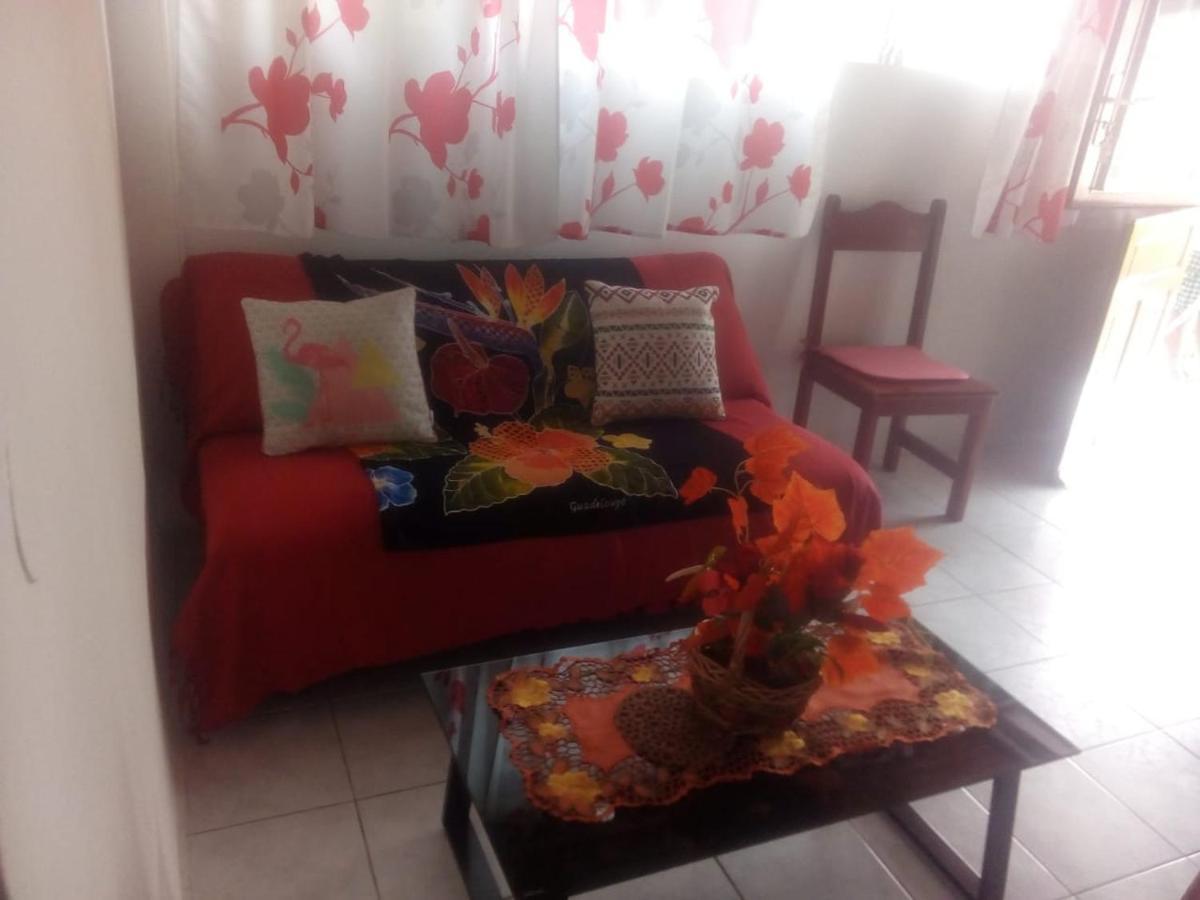 Les Hibiscus Apartment L'Anse Noire Luaran gambar