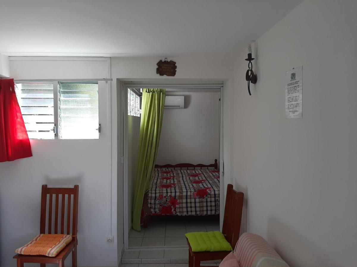 Les Hibiscus Apartment L'Anse Noire Luaran gambar